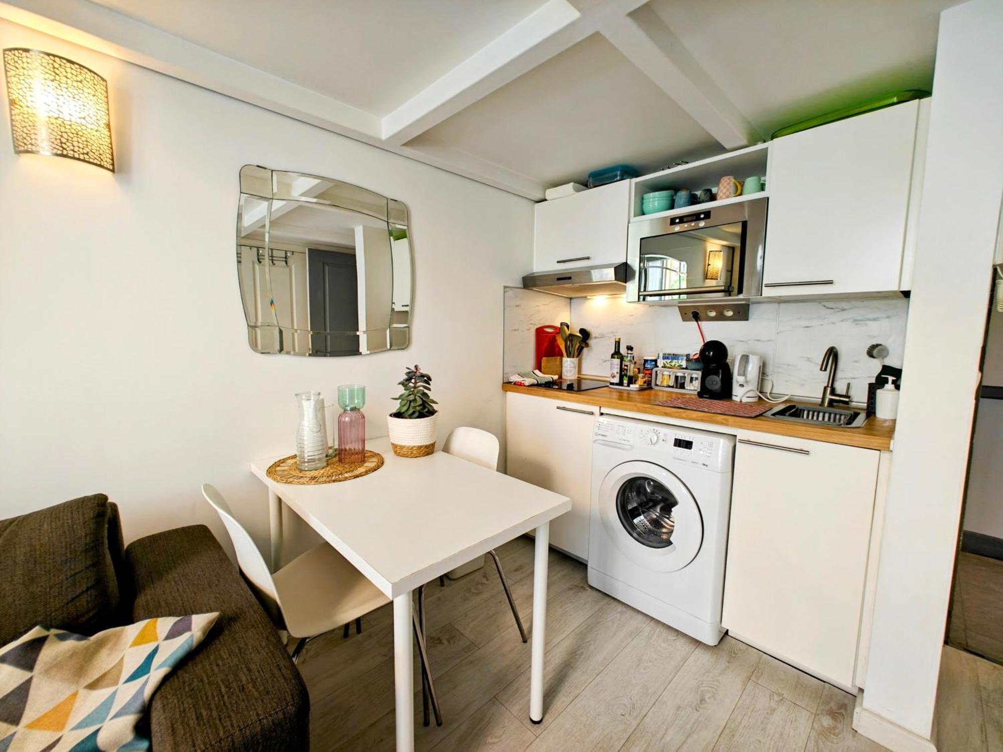 Duplex Central Close Beaches And Shops And Balcony Apartamento Nice Quarto foto
