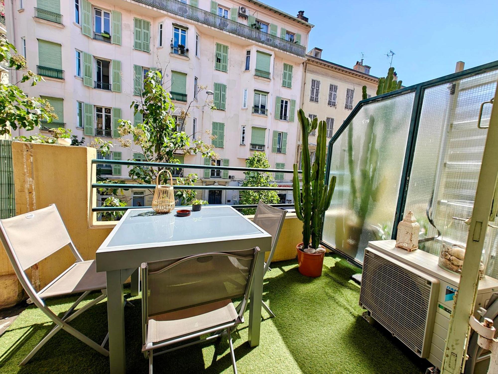 Duplex Central Close Beaches And Shops And Balcony Apartamento Nice Exterior foto